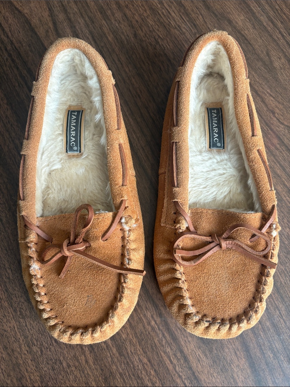 Tamarac Size 5 Molly Chestnut Suede Moccasin Slippers